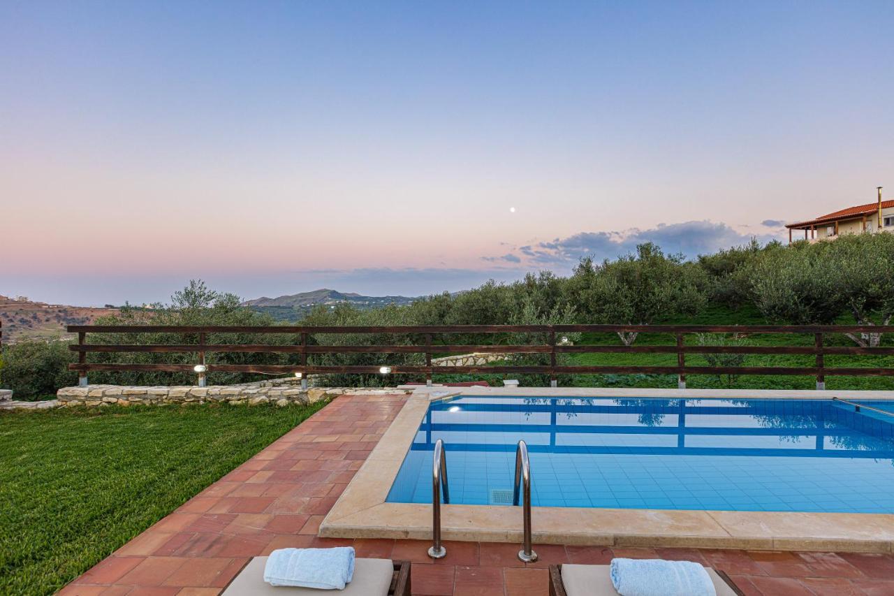 Dimokritos Villas, a homestay experience, By ThinkVilla Angeliana  Exterior foto
